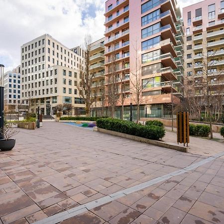 בודפשט Grand Corvin Studio With Balcony מראה חיצוני תמונה