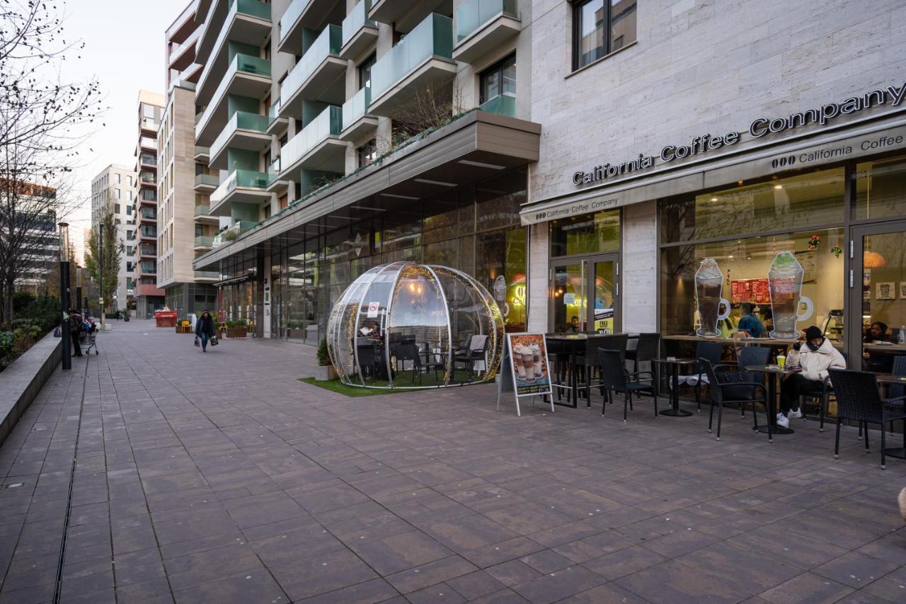 בודפשט Grand Corvin Studio With Balcony מראה חיצוני תמונה