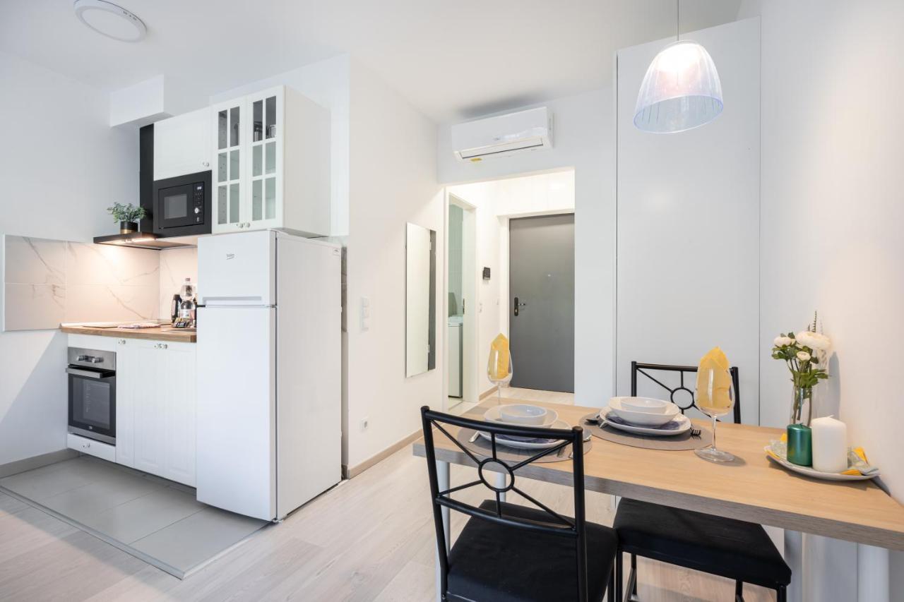 בודפשט Grand Corvin Studio With Balcony מראה חיצוני תמונה
