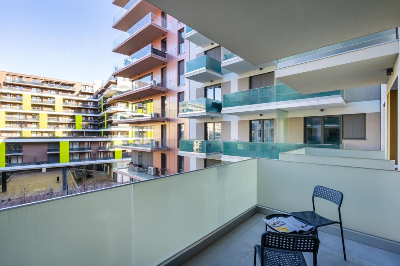 בודפשט Grand Corvin Studio With Balcony מראה חיצוני תמונה